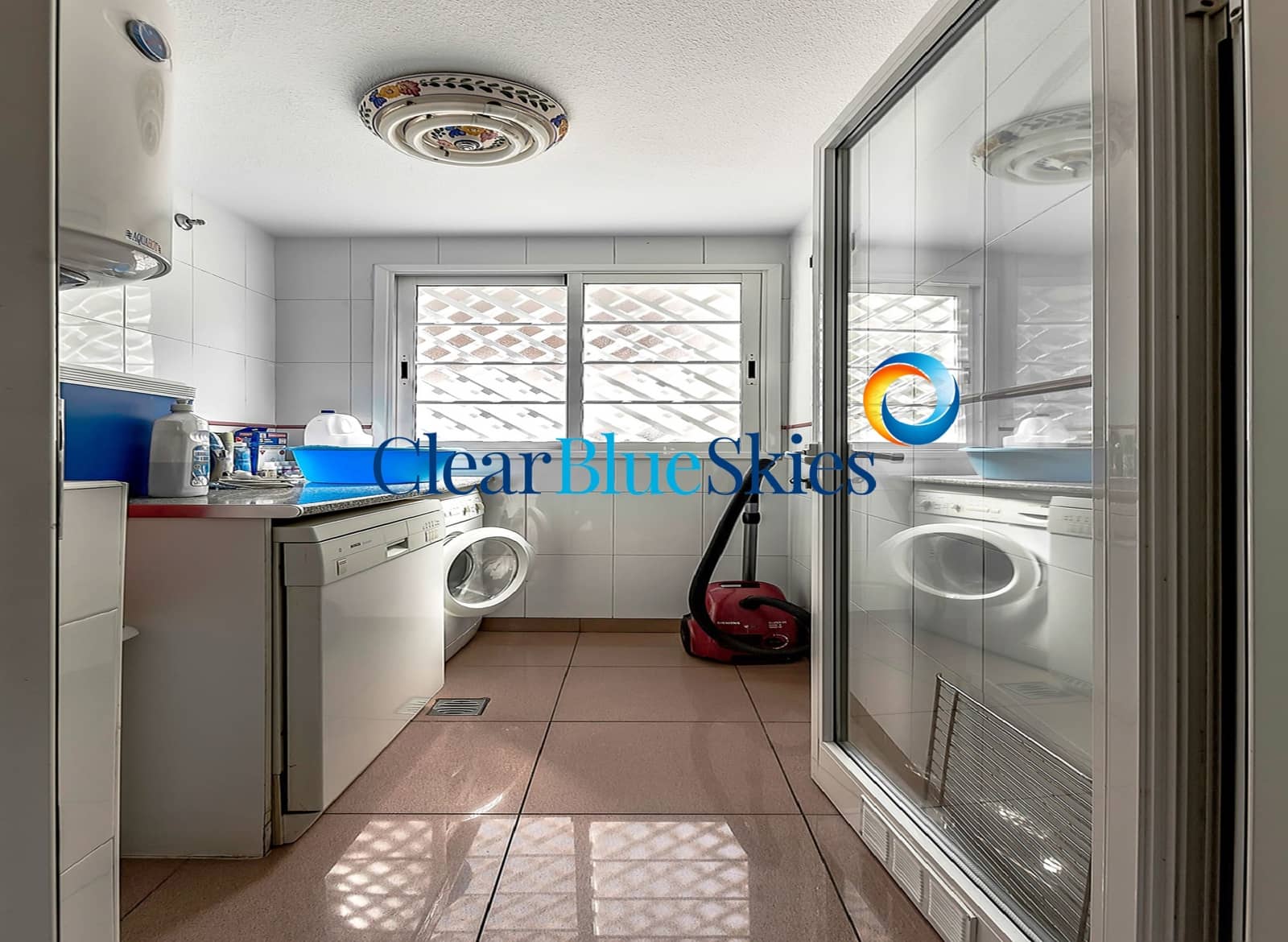 3 sypialnia Dom blizniak na sprzedaż w Playa del Duque z garażem - 920 000 € (Ref: 9283161)