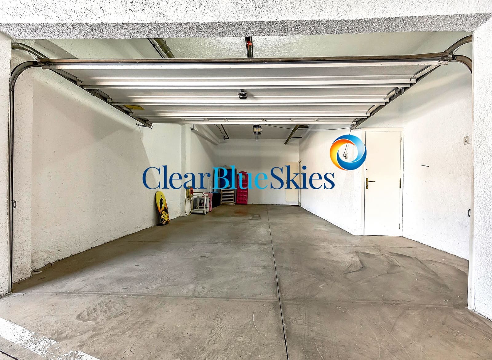 3 sypialnia Dom blizniak na sprzedaż w Playa del Duque z garażem - 920 000 € (Ref: 9283161)