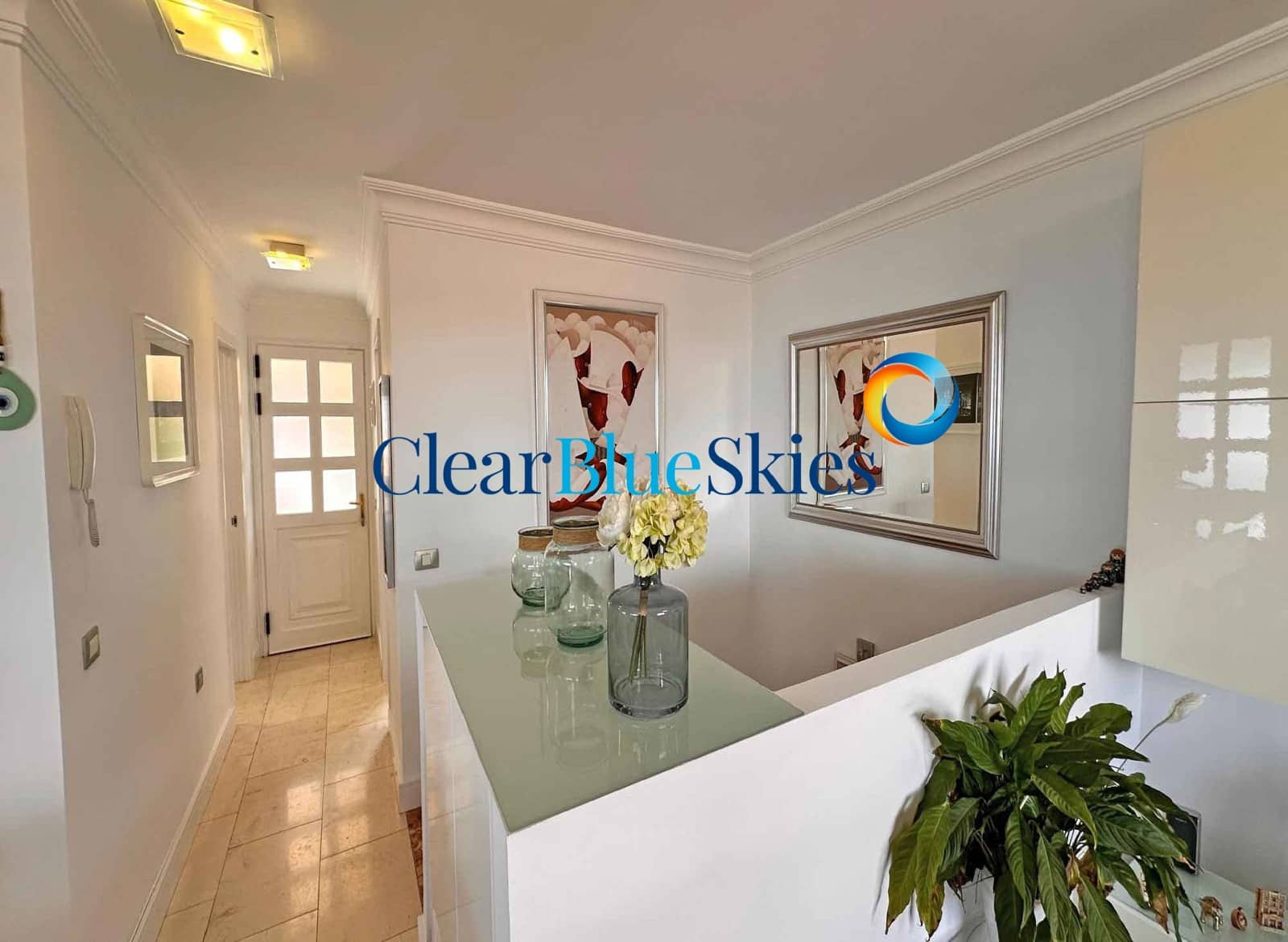 4 slaapkamer Huis te koop in El Madronal met zwembad garage - € 630.000 (Ref: 9340438)