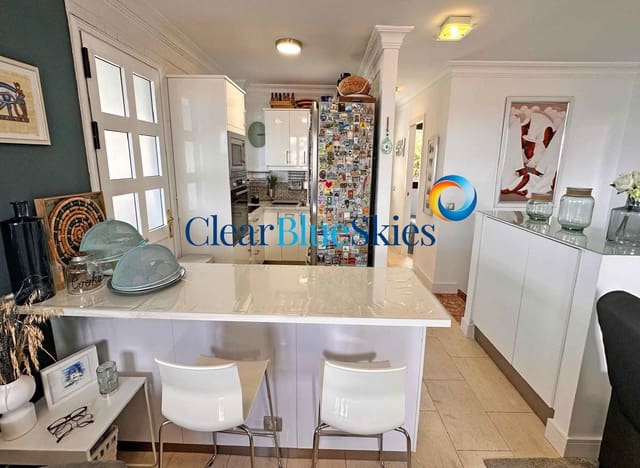 4 slaapkamer Huis te koop in El Madroñal, Adeje met zwembad garage - € 630.000 (Ref: 9340438)