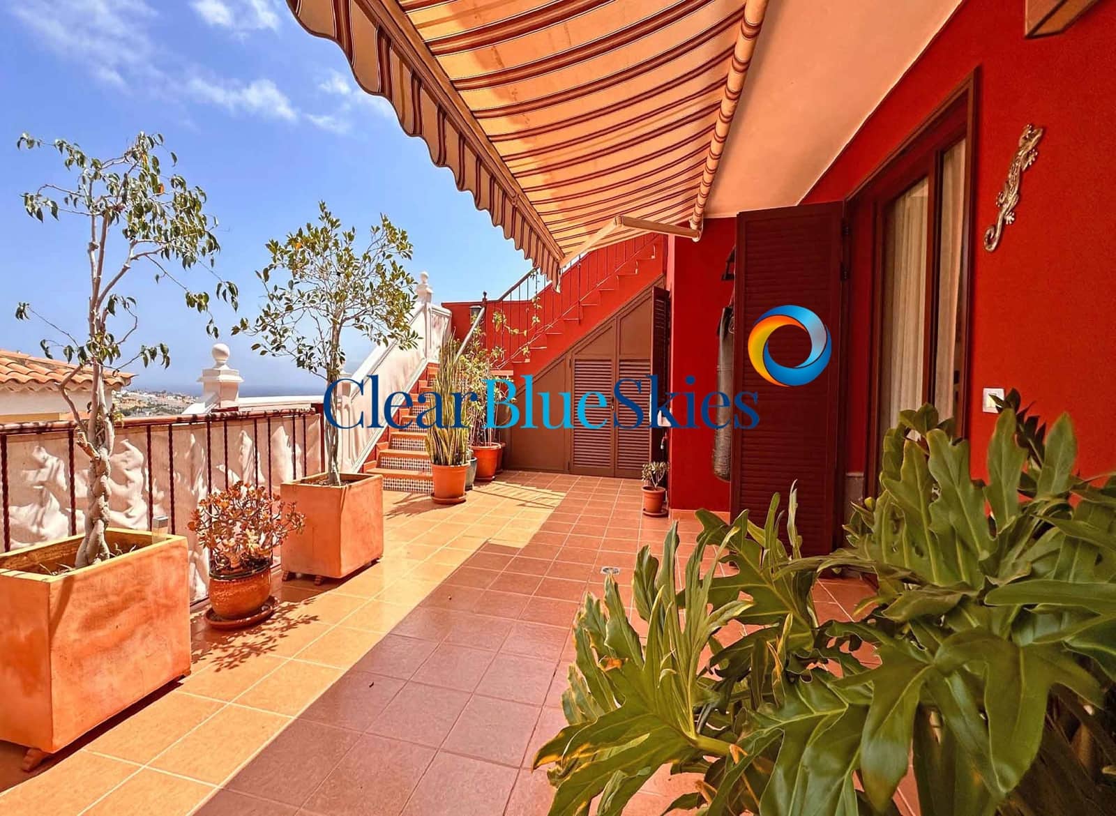 4 slaapkamer Huis te koop in El Madronal met zwembad garage - € 630.000 (Ref: 9340438)