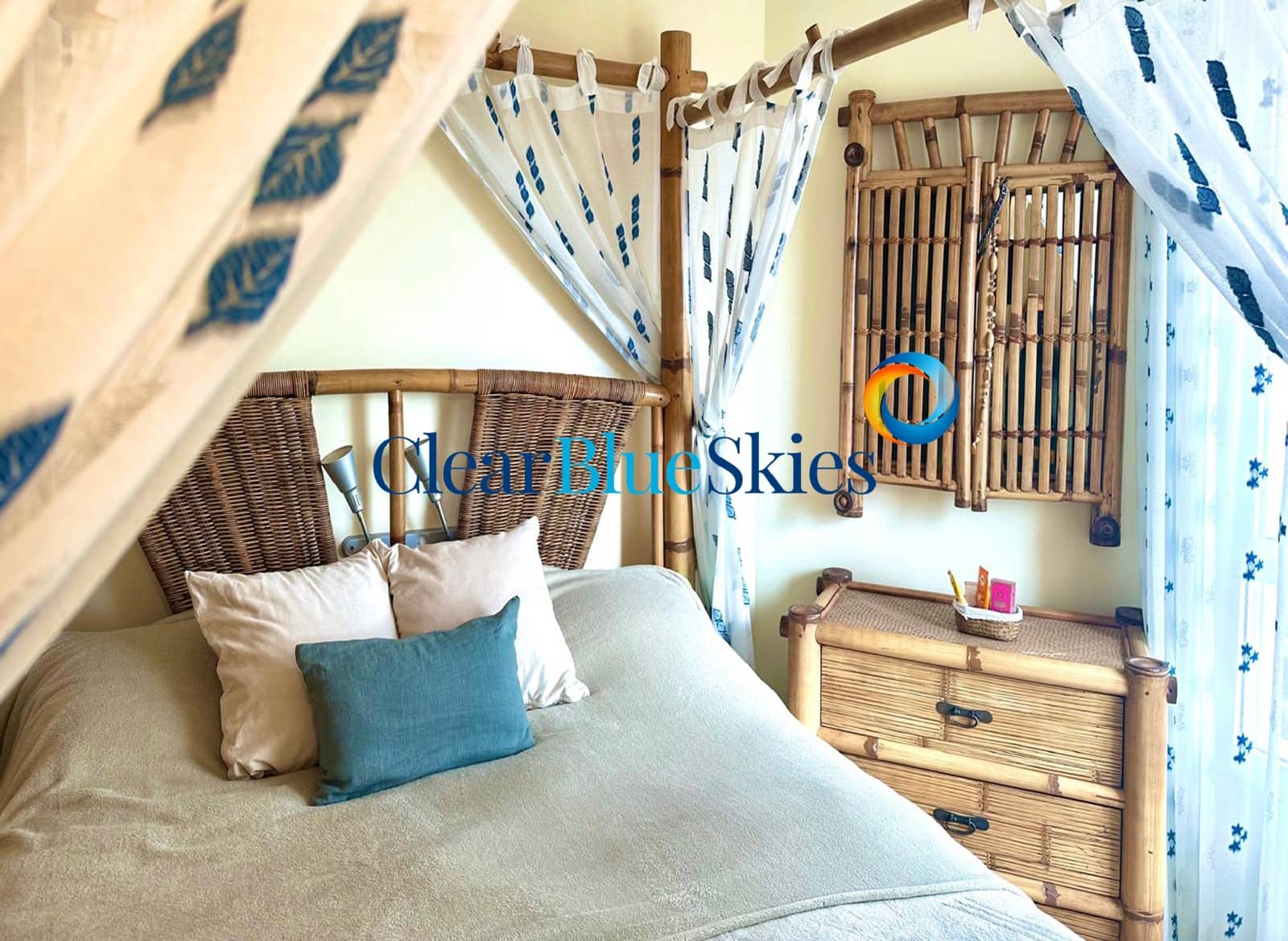 3 slaapkamer Appartement te koop in La Caleta met garage - € 790.000 (Ref: 9346586)