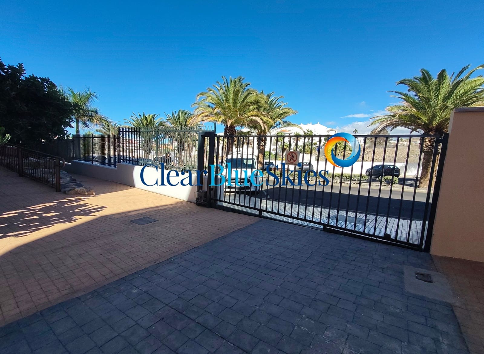 2 slaapkamer Appartement te koop in Callao Salvaje met zwembad garage - € 425.000 (Ref: 9355320)