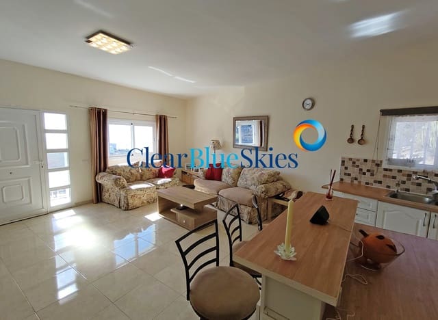 3 soveværelse Villa til salg i Tijoco Bajo, Adeje med garage - € 415.000 (Ref: 9357835)