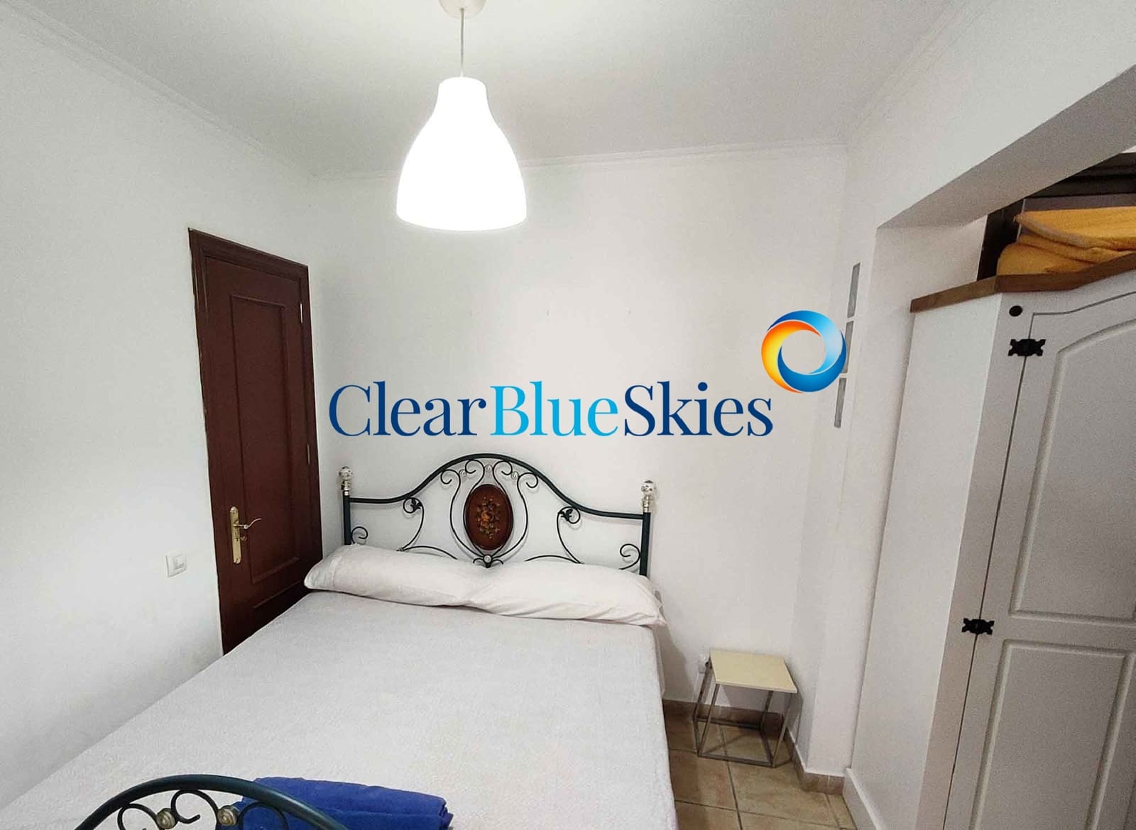 3 makuuhuone Rivitalo myytävänä paikassa Costa Adeje mukana uima-altaan - 590 000 € (Ref: 9360997)