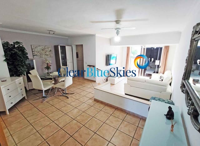 3 quarto Moradia em Banda para venda em Torviscas Bajo, Adeje com piscina - 590 000 € (Ref: 9360997)