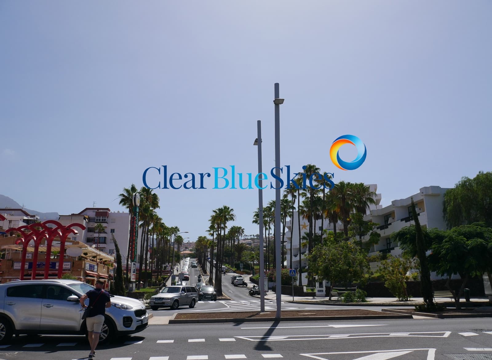 3 makuuhuone Rivitalo myytävänä paikassa Costa Adeje mukana uima-altaan - 590 000 € (Ref: 9360997)