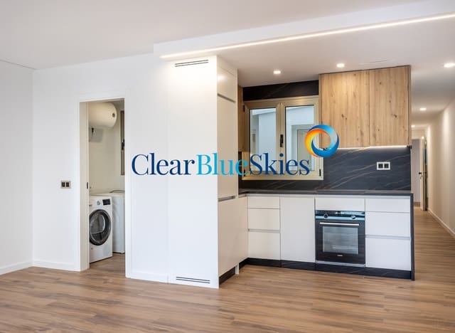 3 chambre Appartement à vendre à Puerto Santiago, Santiago del Teide avec piscine garage - 345 000 € (Ref: 9378441)