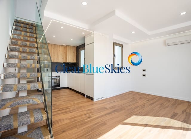 2 slaapkamer Appartement te koop in Puerto Santiago, Santiago del Teide met zwembad garage - € 455.000 (Ref: 9378442)