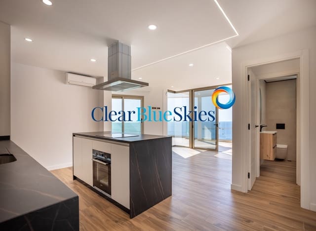 4 slaapkamer Penthouse te koop in Puerto Santiago, Santiago del Teide met zwembad garage - € 1.150.000 (Ref: 9380057)