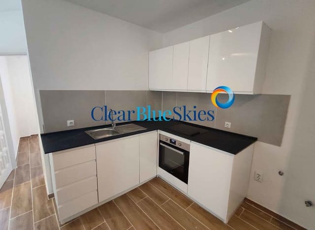 2 slaapkamer Appartement te koop in Playa de la Arena, Santiago del Teide met zwembad garage - € 260.000 (Ref: 9386520)