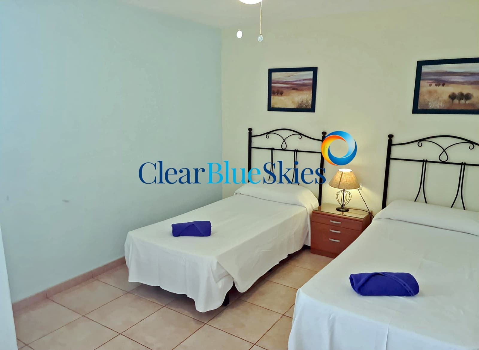 1 soveværelse Lejlighed til salg i Los Cristianos med swimmingpool garage - € 279.500 (Ref: 9395277)