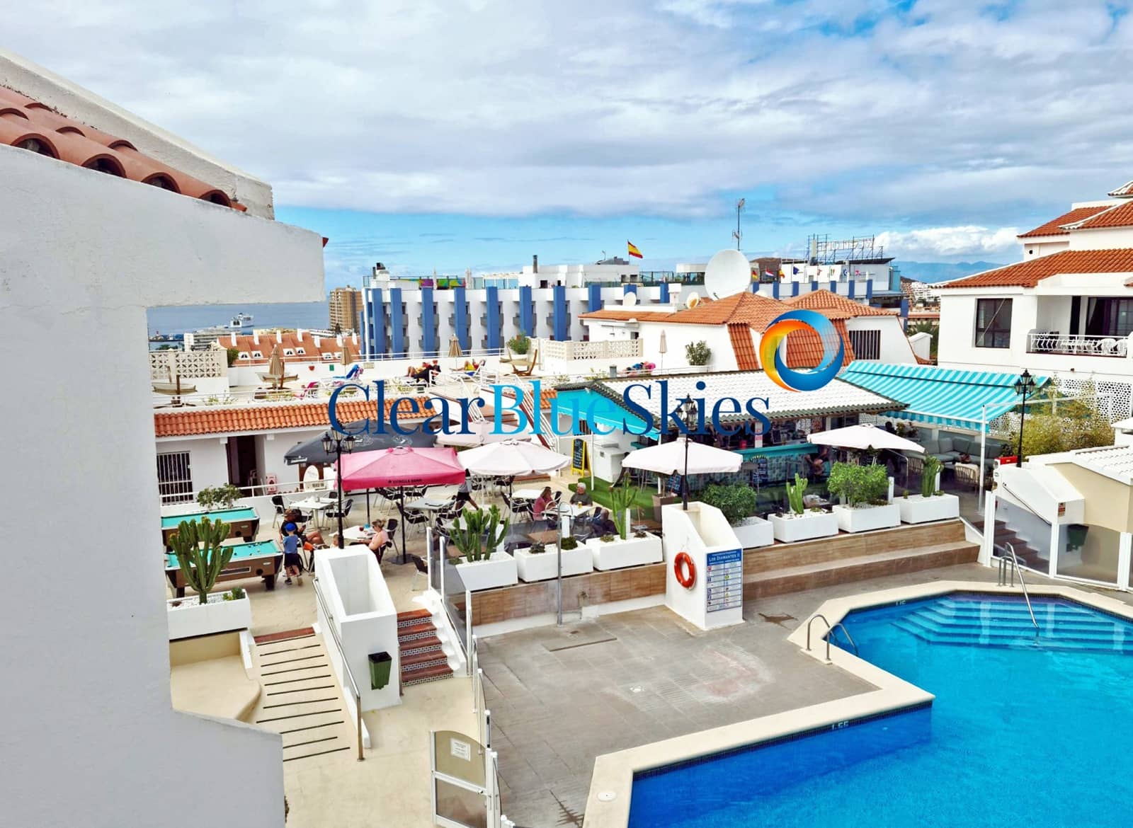 1 soveværelse Lejlighed til salg i Los Cristianos med swimmingpool garage - € 279.500 (Ref: 9395277)