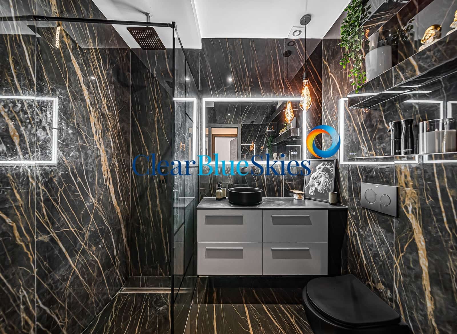 4 soveværelse Byhus til salg i Playa del Duque med garage - € 1.495.000 (Ref: 9417710)