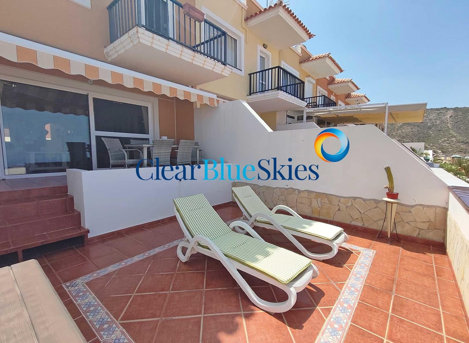 2 quarto Casa em Banda para venda em Torviscas com piscina garagem - 550 000 € (Ref: 9444694)