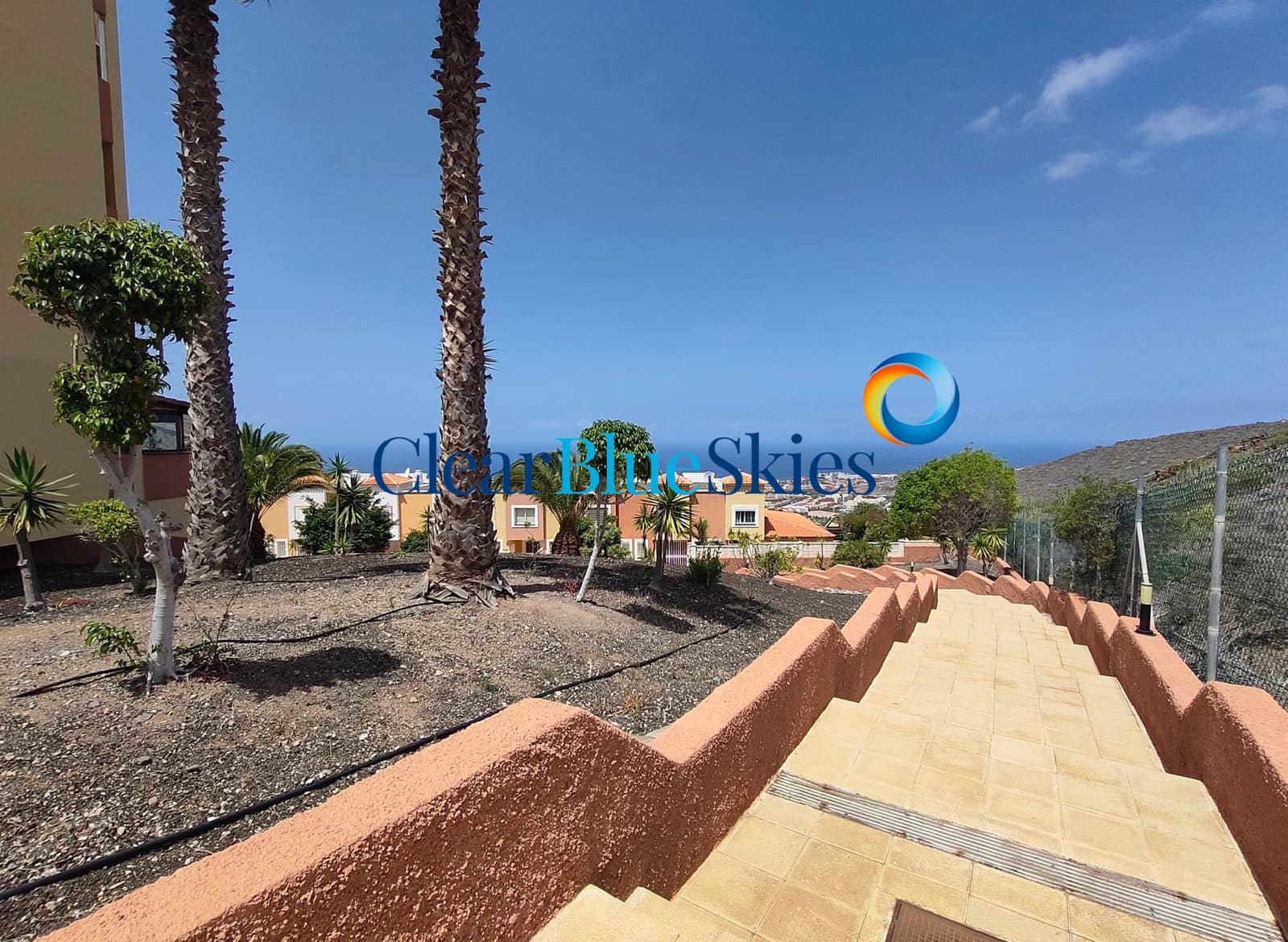 2 quarto Casa em Banda para venda em Torviscas com piscina garagem - 550 000 € (Ref: 9444694)