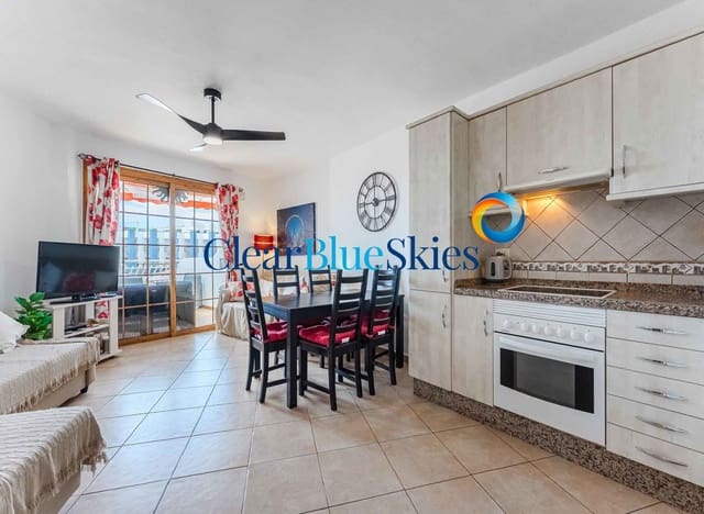 2 chambre Appartement à vendre à Los Cristianos, Arona - 339 000 € (Ref: 9447168)