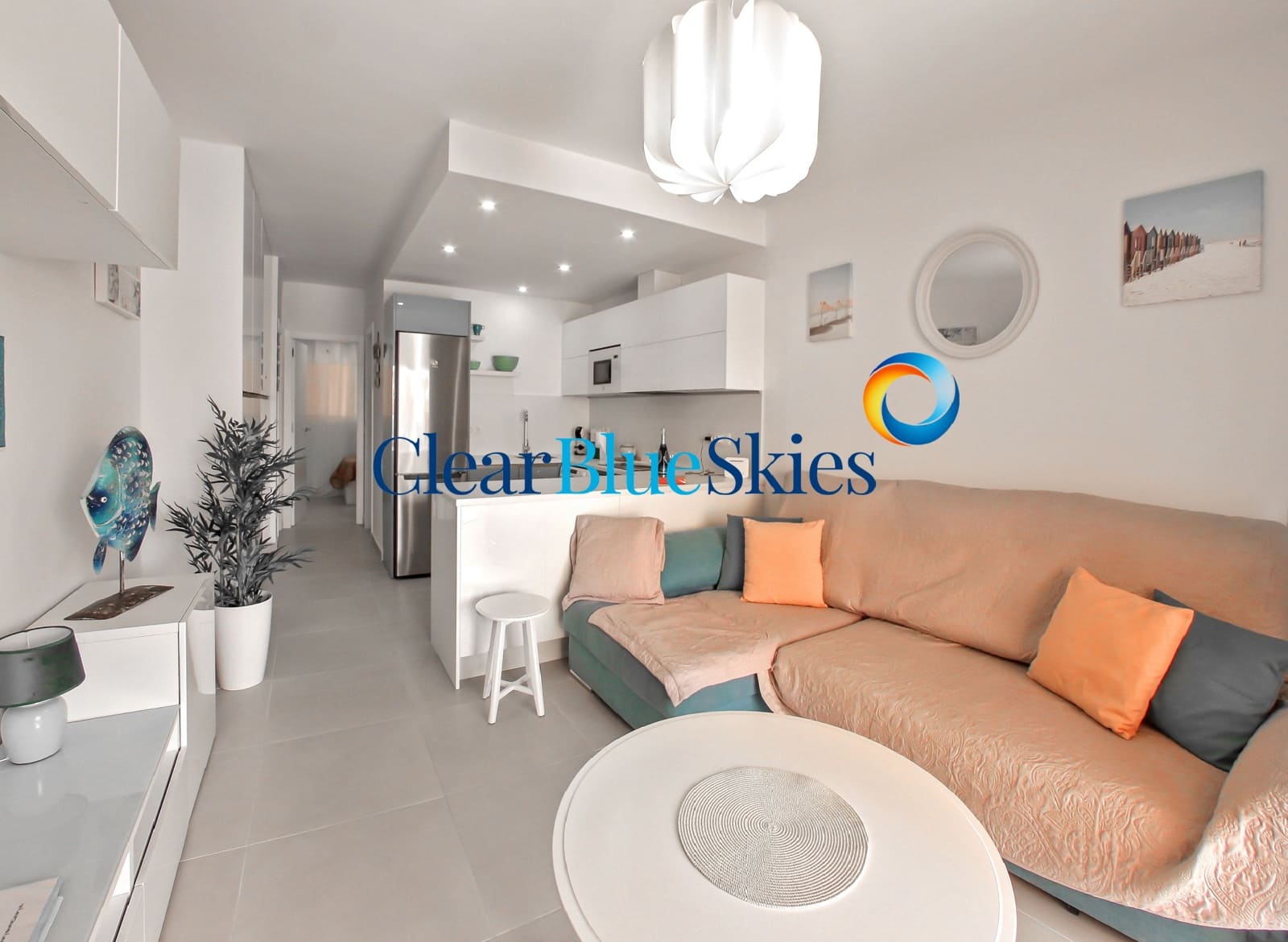 2 slaapkamer Appartement te koop in Playa del Duque met garage - € 590.000 (Ref: 9447417)