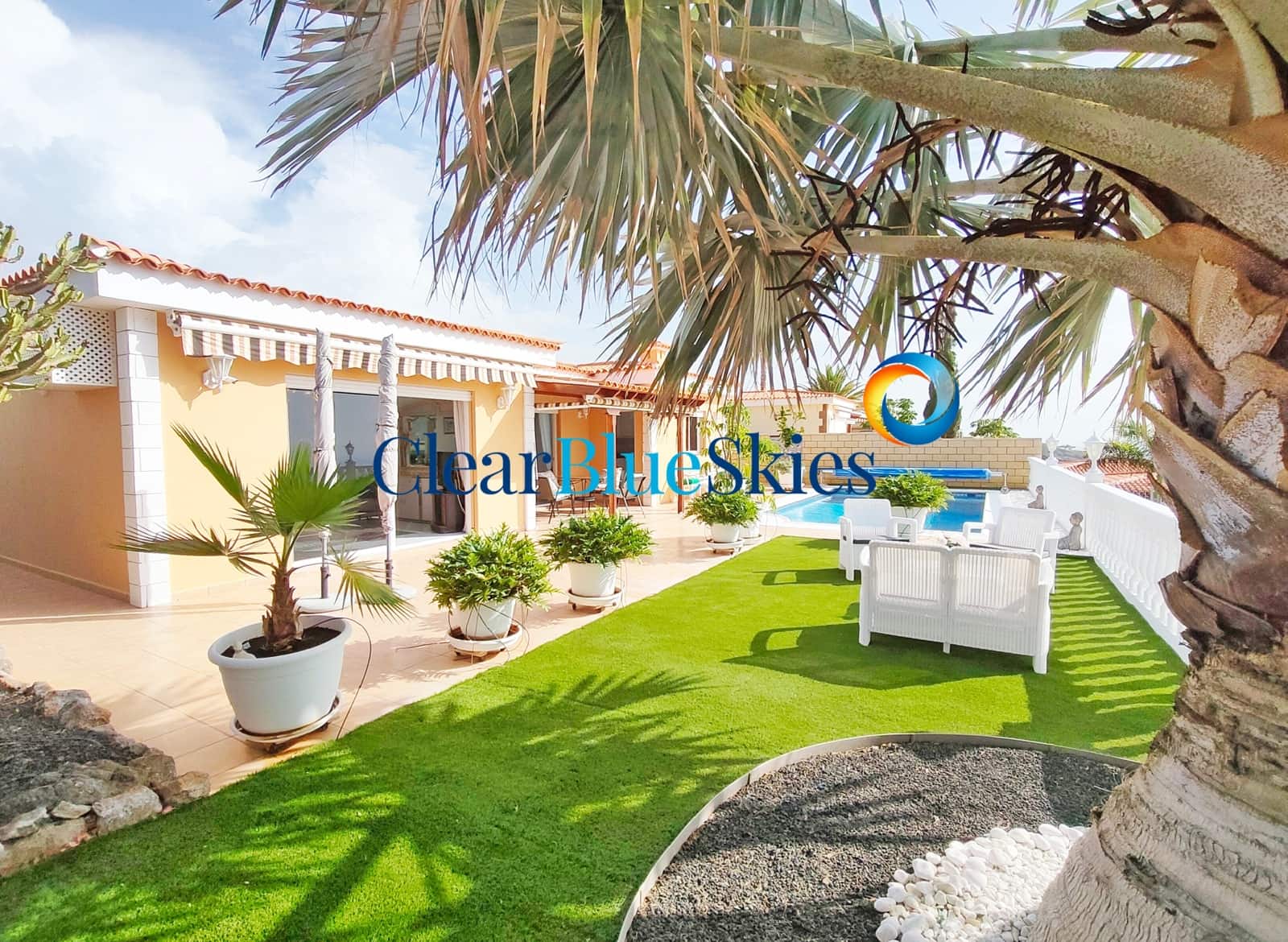 3 quarto Moradia para venda em Puerto Santiago com piscina garagem - 985 000 € (Ref: 9450495)