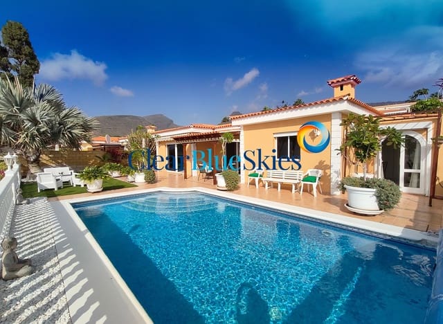 3 soveværelse Villa til salg i Puerto Santiago, Santiago del Teide med swimmingpool garage - € 985.000 (Ref: 9450495)