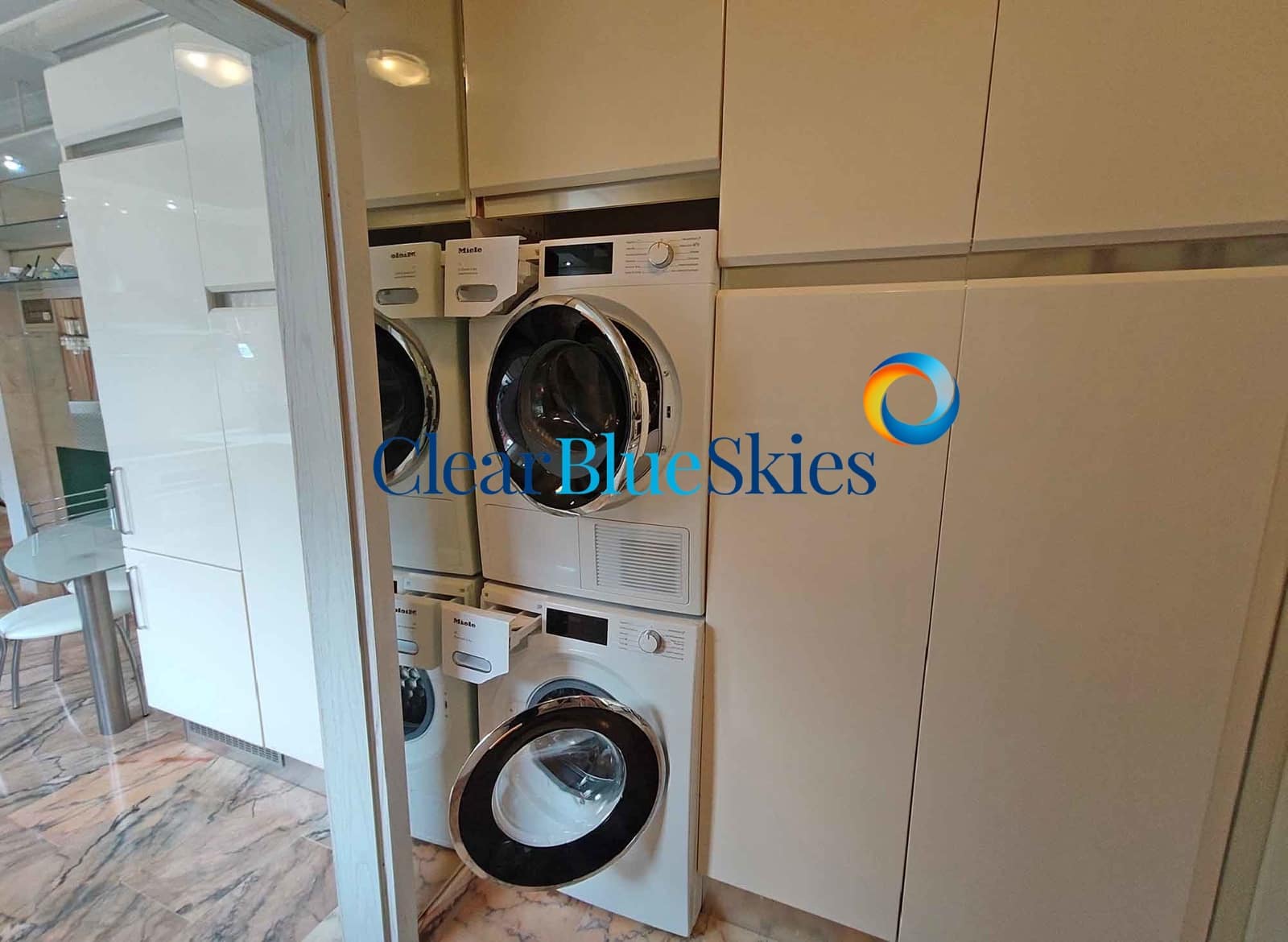 3 Zimmer Villa zu verkaufen in Chayofa mit Pool Garage - 990.000 € (Ref: 9467844)