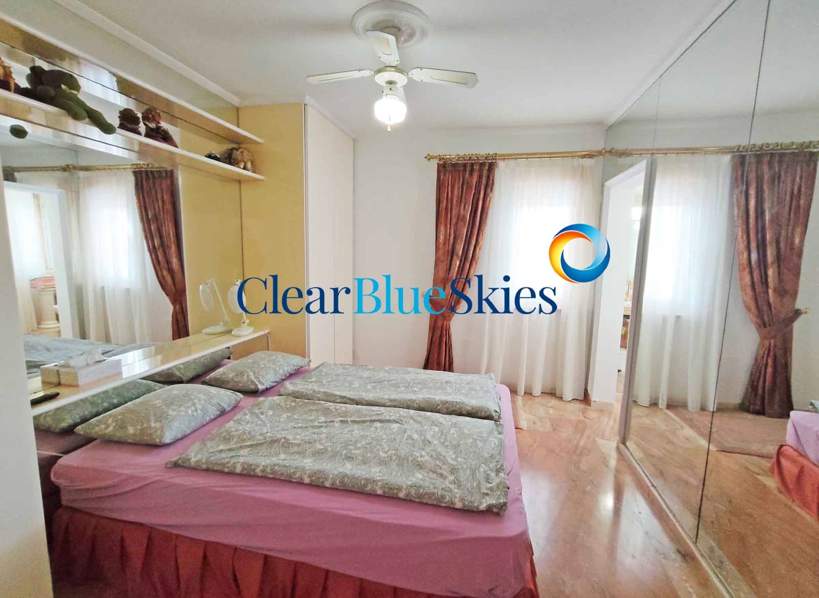 3 Zimmer Villa zu verkaufen in Chayofa mit Pool Garage - 990.000 € (Ref: 9467844)