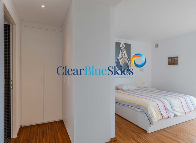 3 slaapkamer Villa te koop in Playa San Juan, Guía de Isora met zwembad garage - € 2.200.000 (Ref: 9471802)