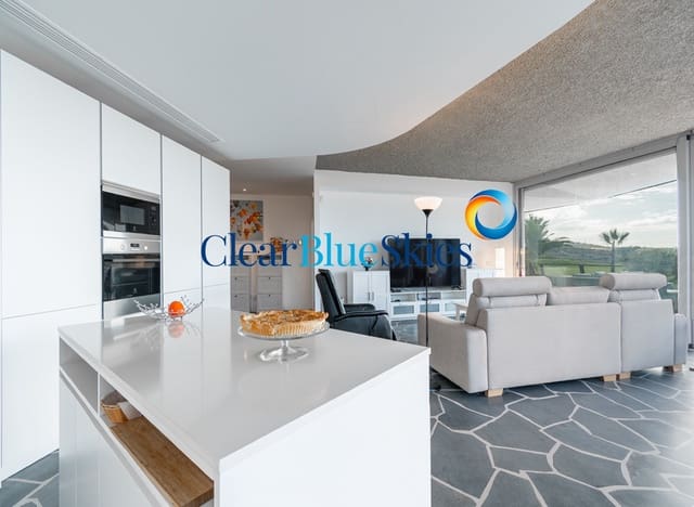 3 slaapkamer Villa te koop in Playa San Juan, Guía de Isora met zwembad garage - € 2.200.000 (Ref: 9471802)