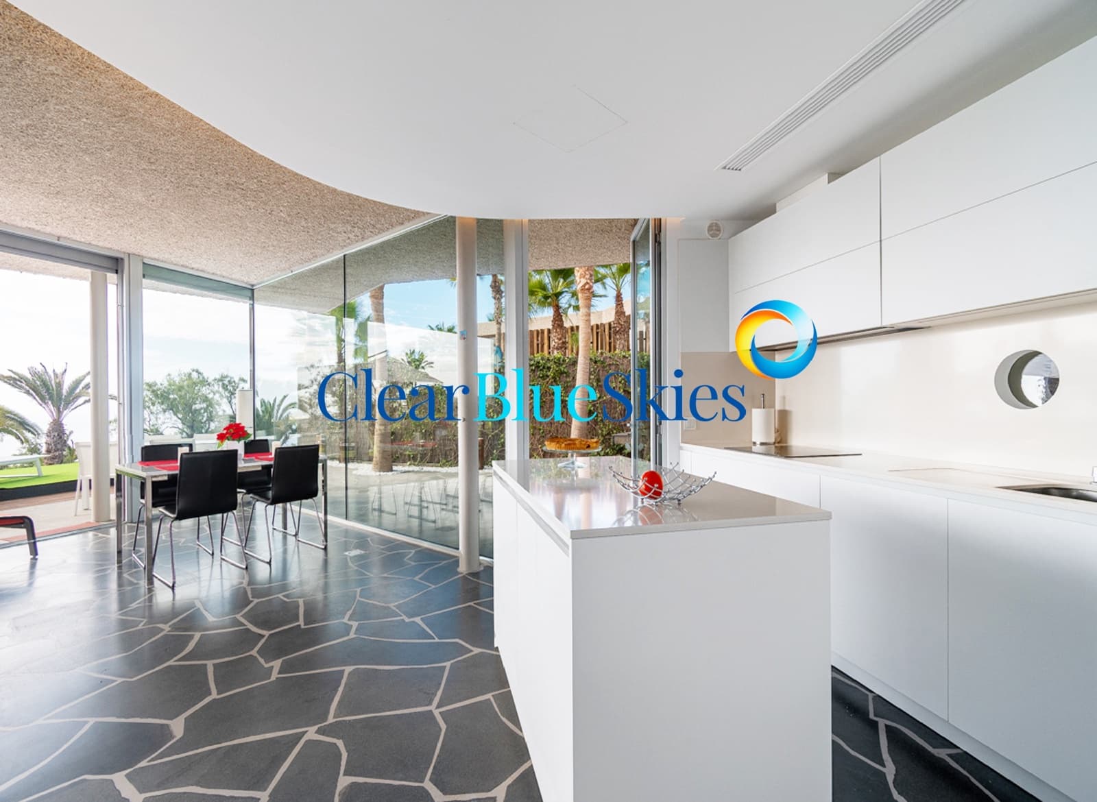 3 quarto Moradia para venda em Playa San Juan com piscina garagem - 2 200 000 € (Ref: 9471802)