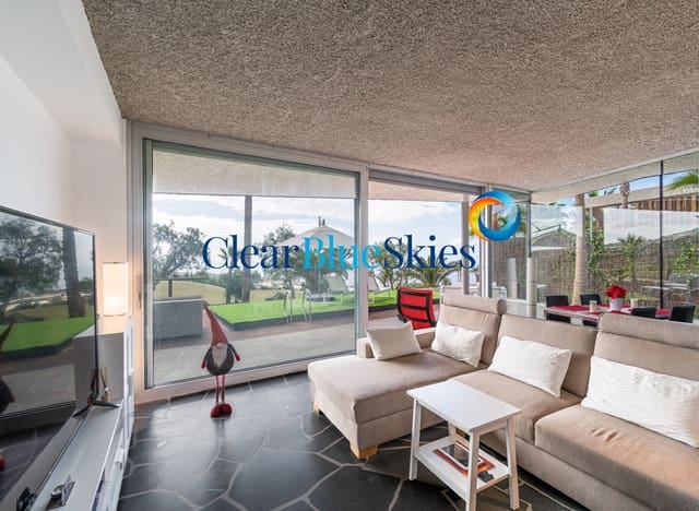 3 slaapkamer Villa te koop in Playa San Juan, Guía de Isora met zwembad garage - € 2.200.000 (Ref: 9471802)