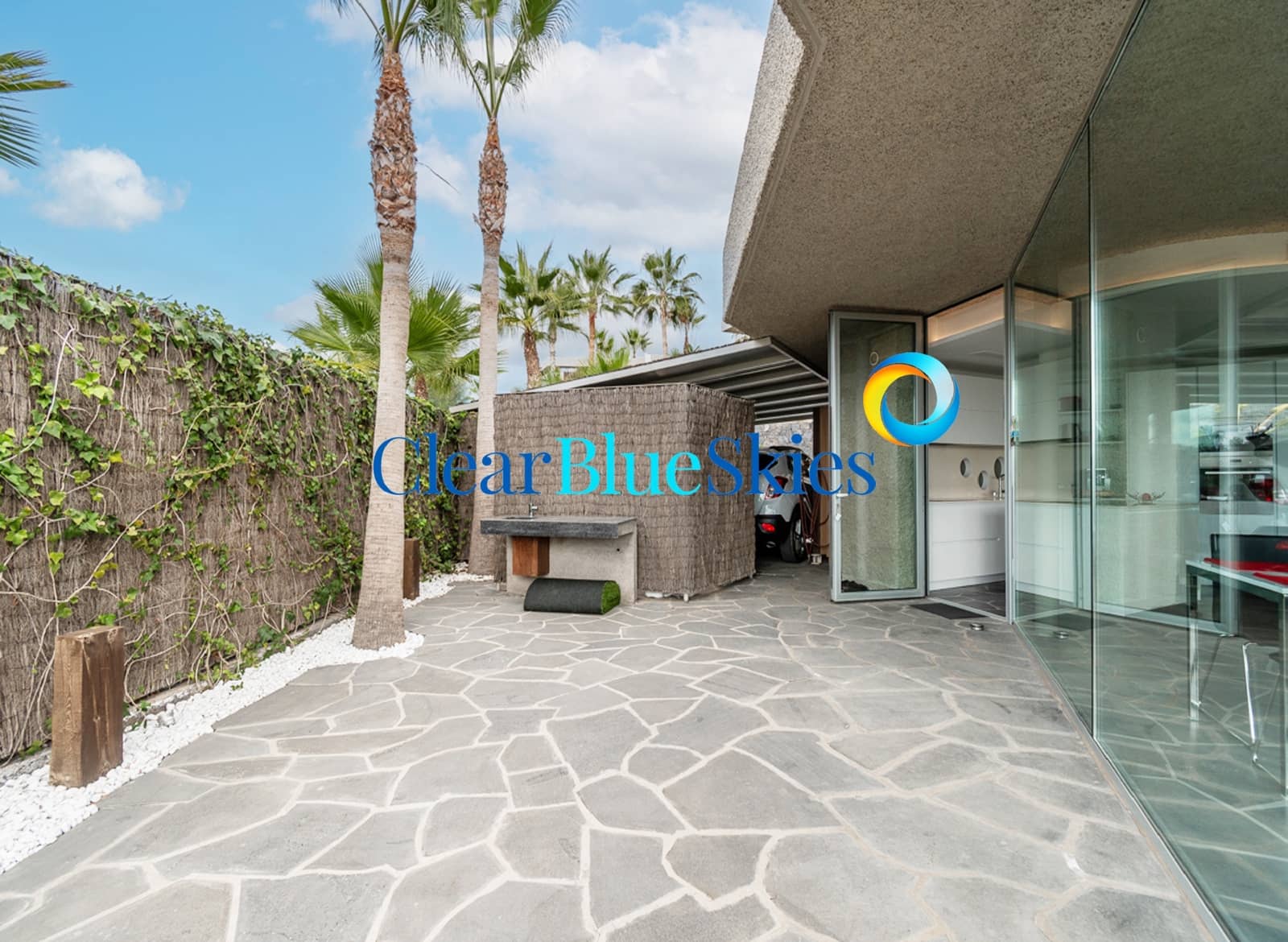 3 quarto Moradia para venda em Playa San Juan com piscina garagem - 2 200 000 € (Ref: 9471802)