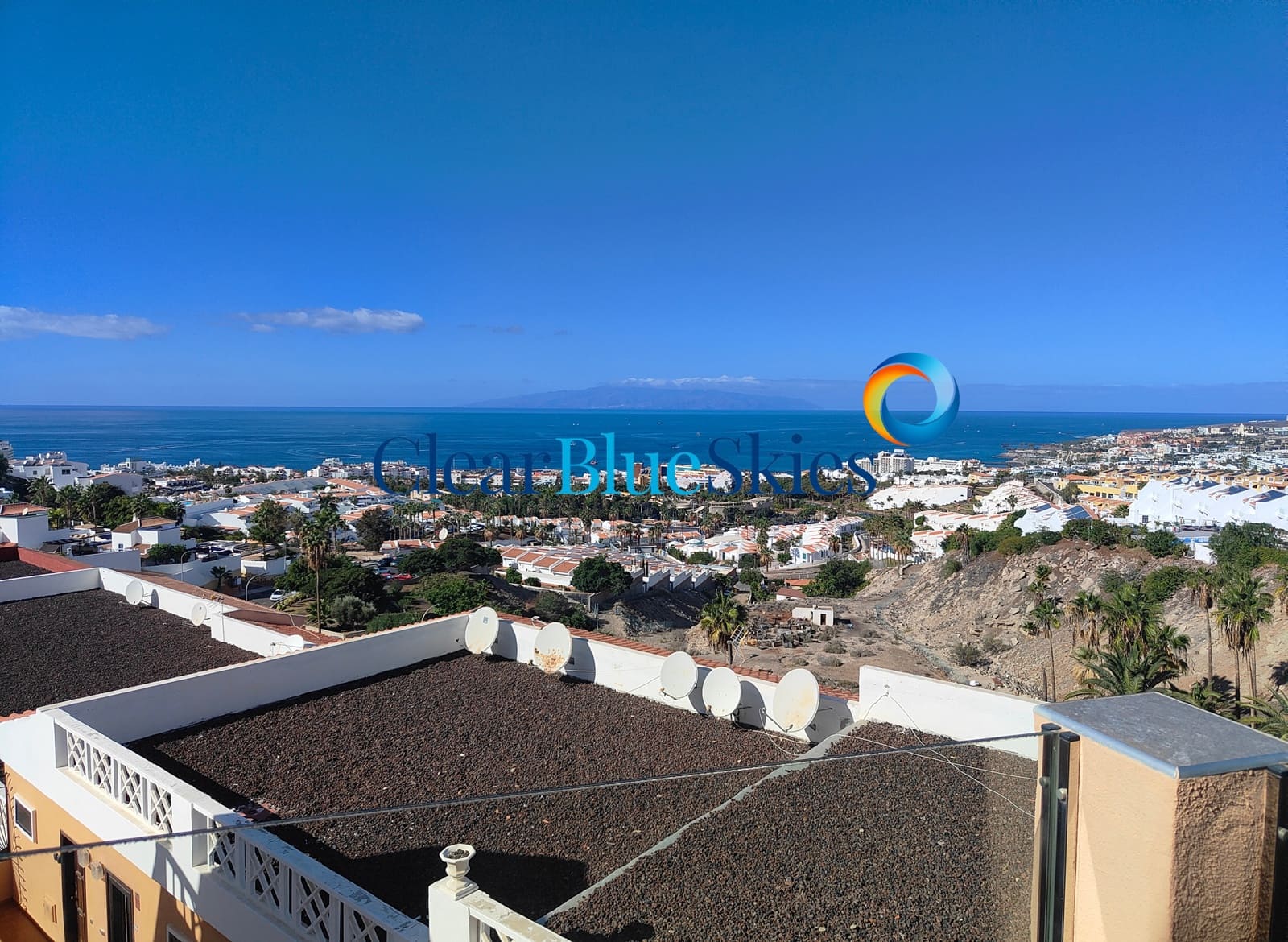 4 slaapkamer Huis te koop in Costa Adeje met garage - € 540.000 (Ref: 9483207)