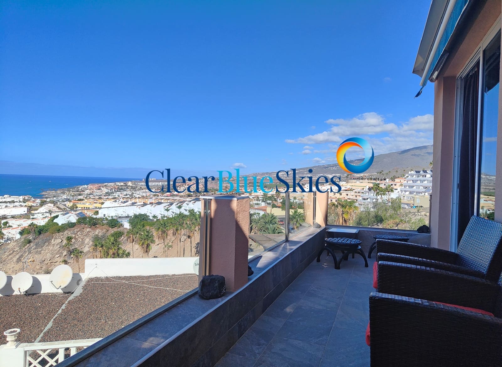 4 slaapkamer Huis te koop in Costa Adeje met garage - € 540.000 (Ref: 9483207)