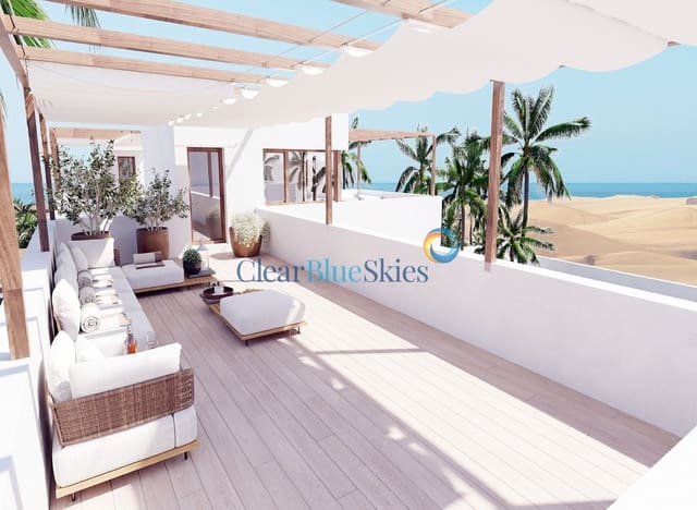 3 slaapkamer Villa te koop in Corralejo, La Oliva met zwembad garage - € 950.000 (Ref: 9488016)