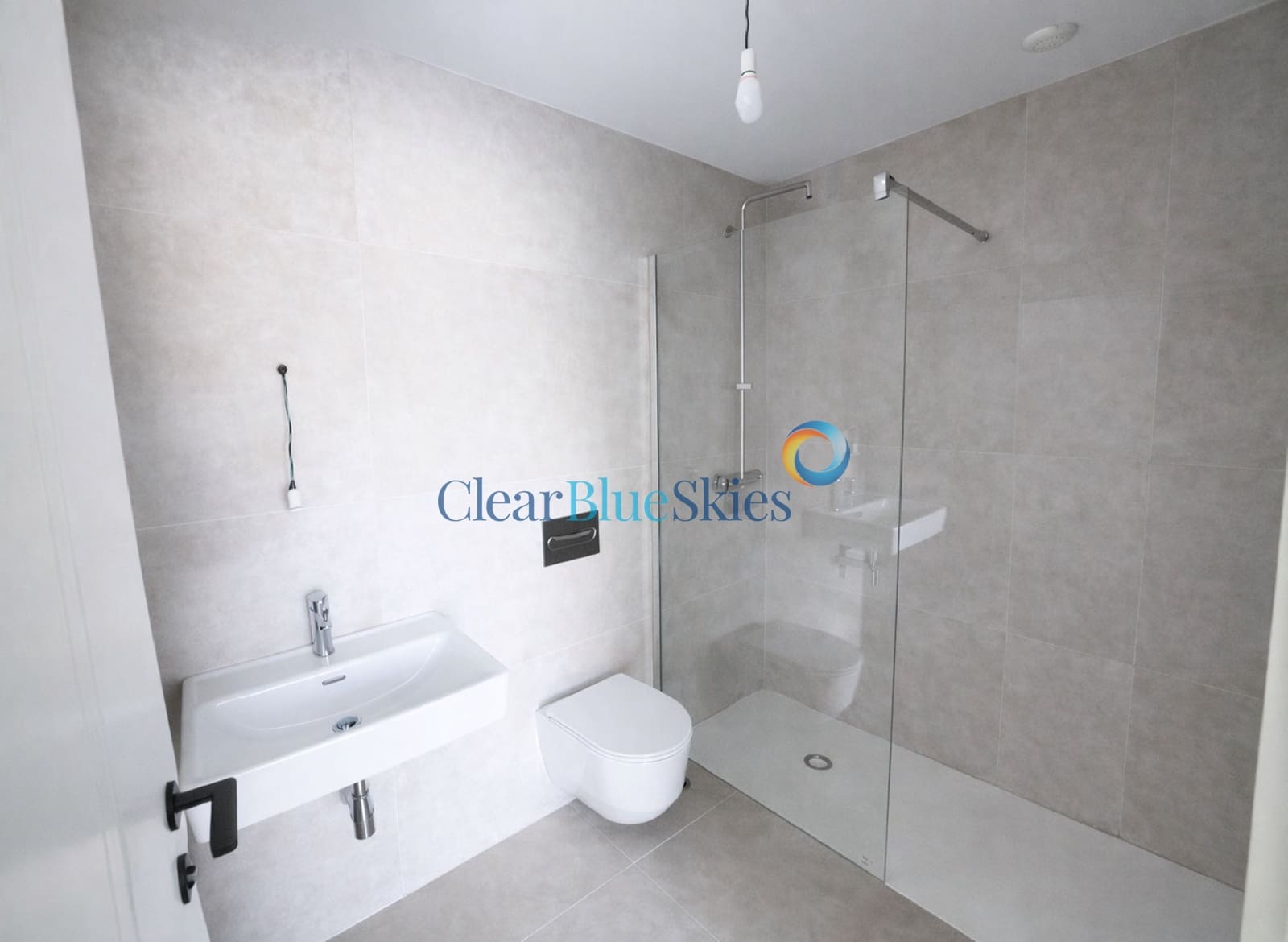 2 slaapkamer Appartement te koop in El Madronal met garage - € 670.000 (Ref: 9496548)