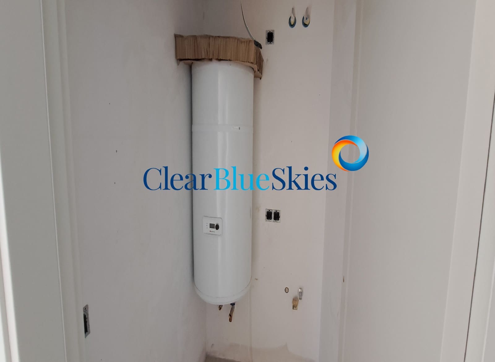 2 slaapkamer Appartement te koop in El Madronal met garage - € 670.000 (Ref: 9496548)