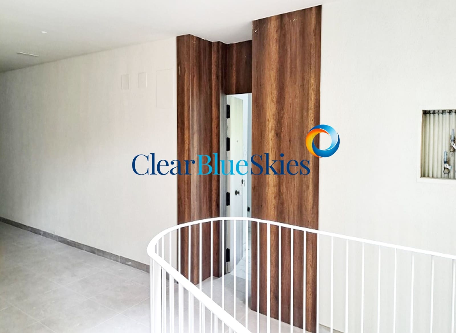 2 slaapkamer Appartement te koop in El Madronal met garage - € 670.000 (Ref: 9496548)