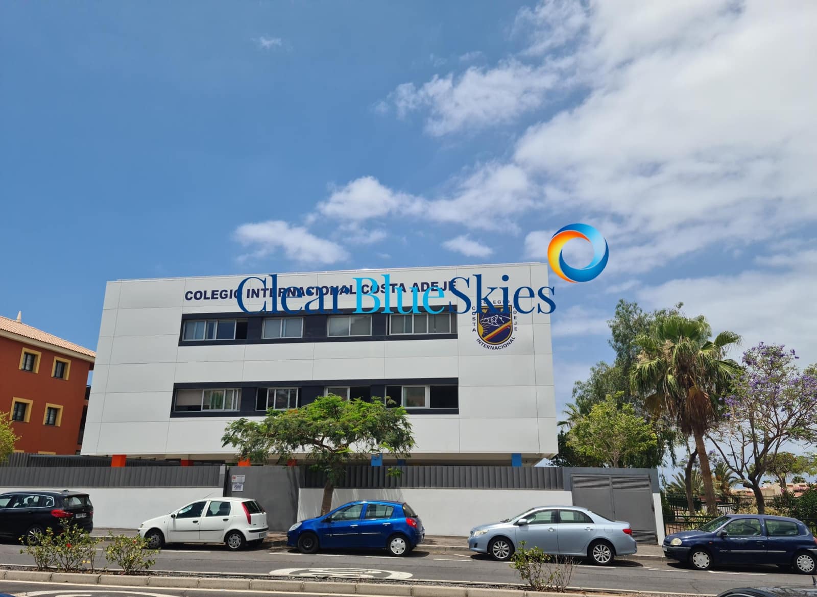 2 slaapkamer Appartement te koop in El Madronal met garage - € 670.000 (Ref: 9496548)