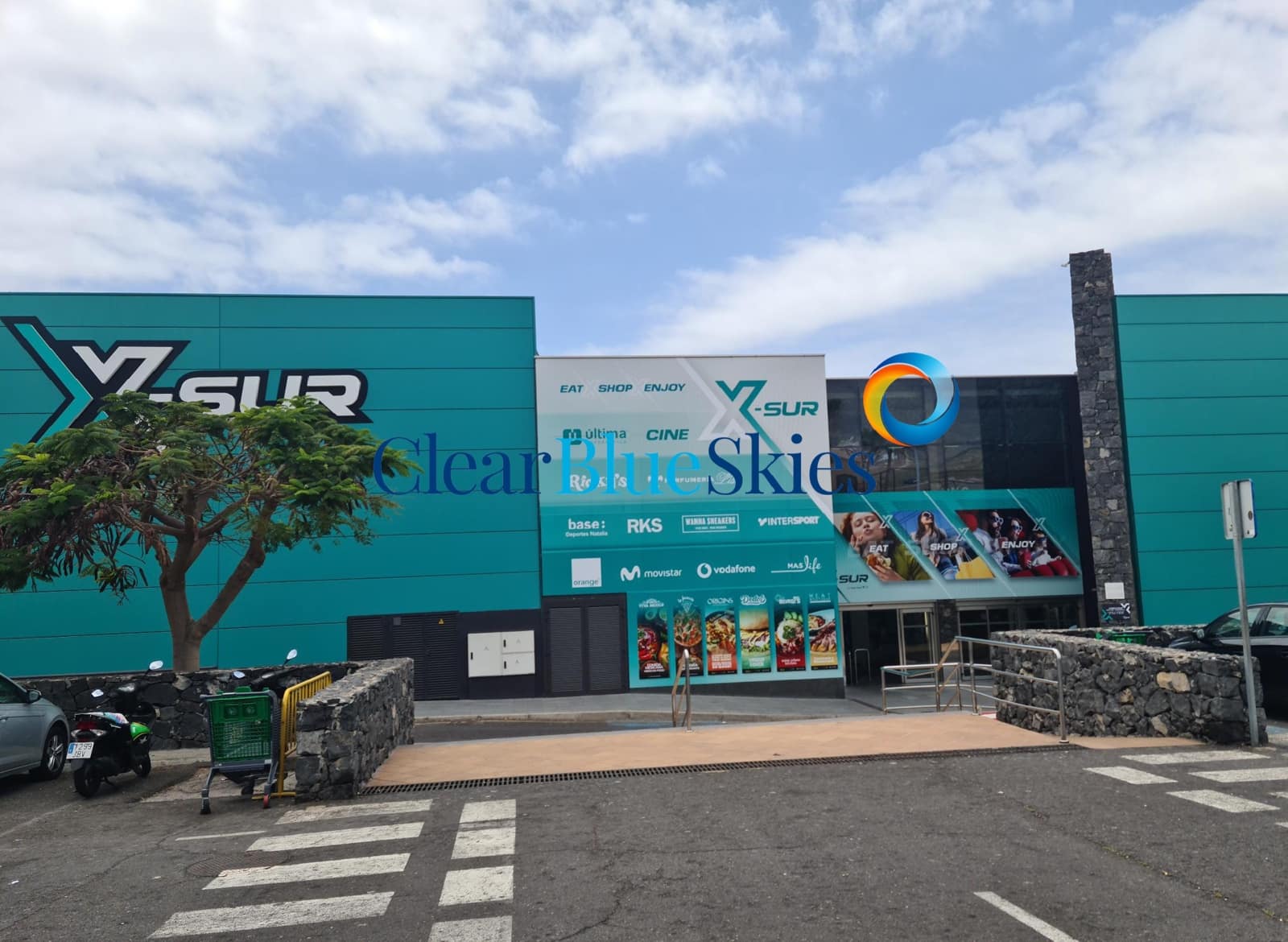 2 slaapkamer Appartement te koop in El Madronal met garage - € 670.000 (Ref: 9496548)