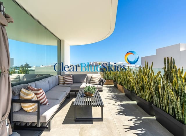 Chalet de 4 habitaciones en Callao Salvaje, Adeje en venta con piscina garaje - 1.520.000 € (Ref: 9496549)