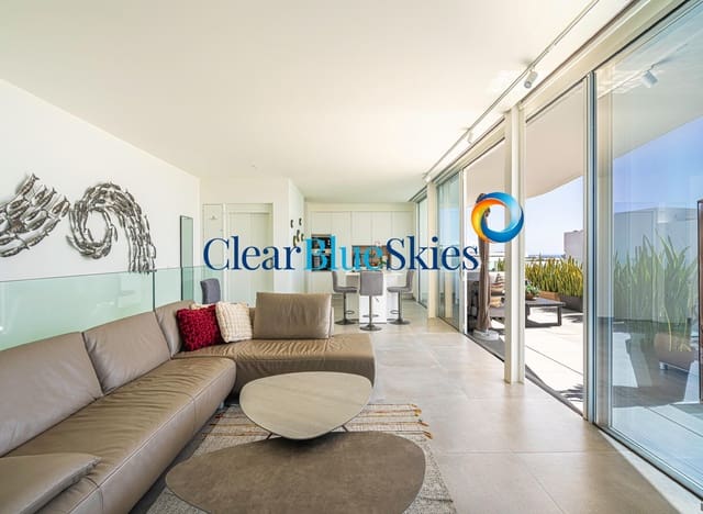 Chalet de 4 habitaciones en Callao Salvaje, Adeje en venta con piscina garaje - 1.520.000 € (Ref: 9496549)