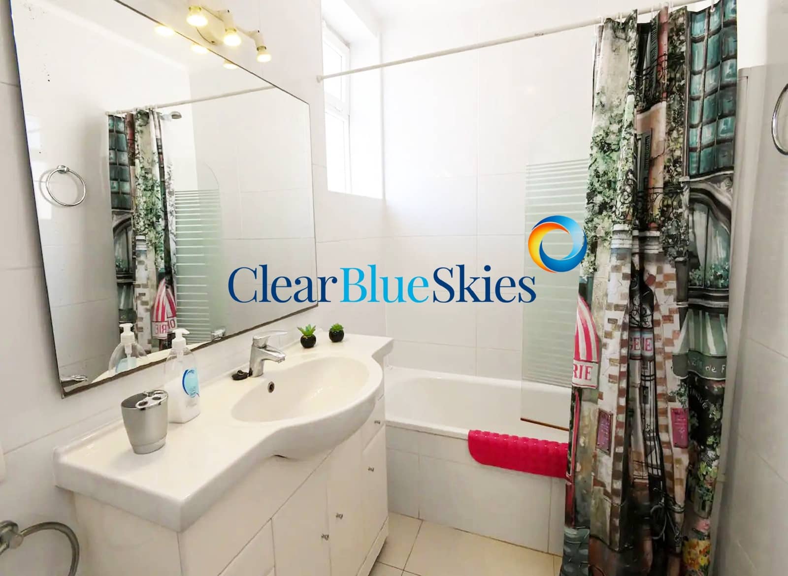 3 soveværelse Villa til salg i Playa de las Americas med garage - € 935.000 (Ref: 9511359)