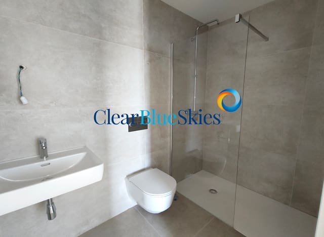 2 makuuhuone Kattohuoneisto myytävänä paikassa El Madroñal, Adeje mukana uima-altaan 
autotalli - 750 000 € (Ref: 9519329)