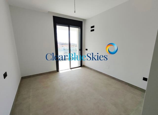 2 makuuhuone Kattohuoneisto myytävänä paikassa El Madroñal, Adeje mukana uima-altaan 
autotalli - 750 000 € (Ref: 9519329)