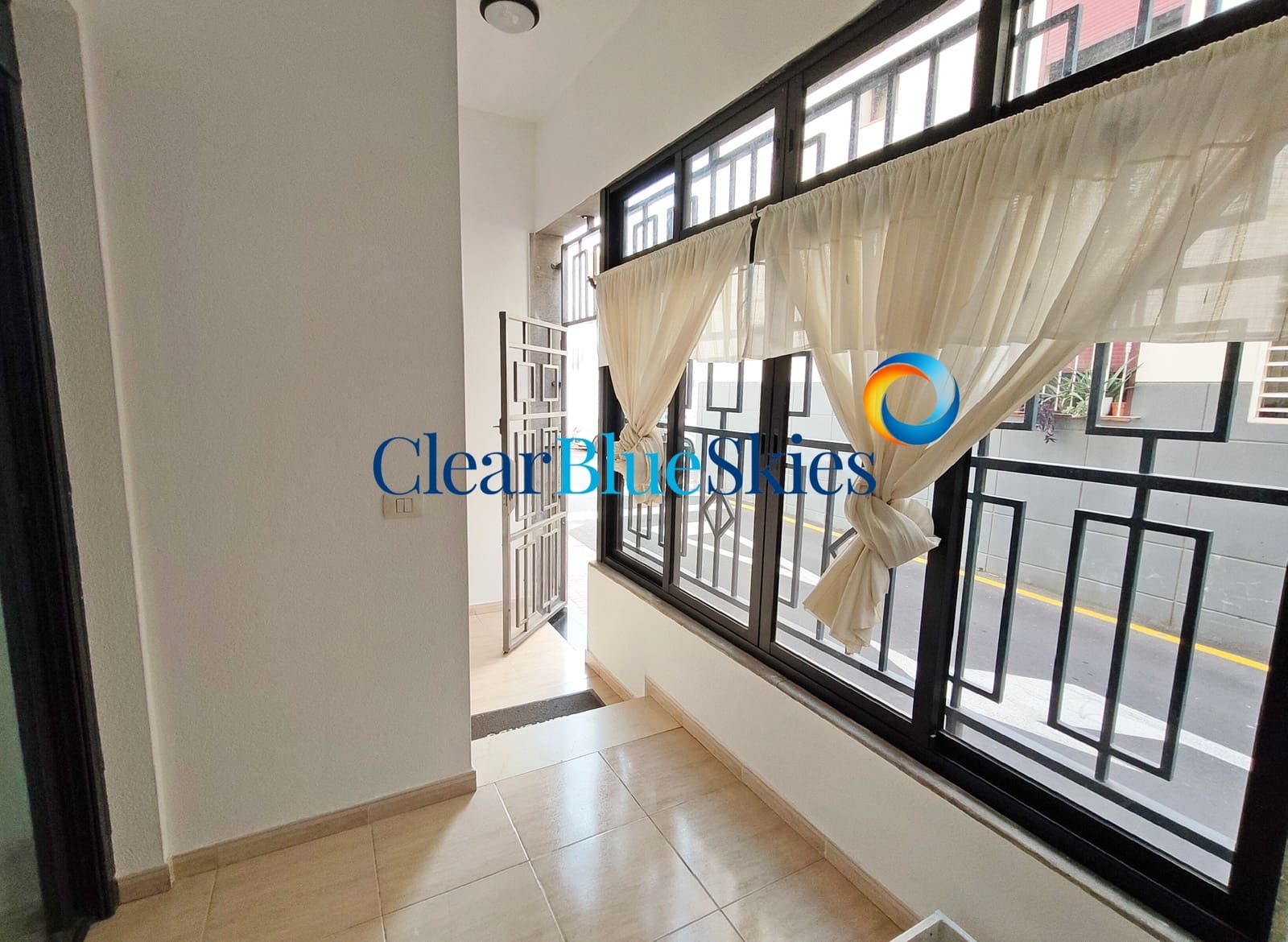 2 bedroom Apartment for sale in Valle de San Lorenzo with garage - € 255,000 (Ref: 9523698)