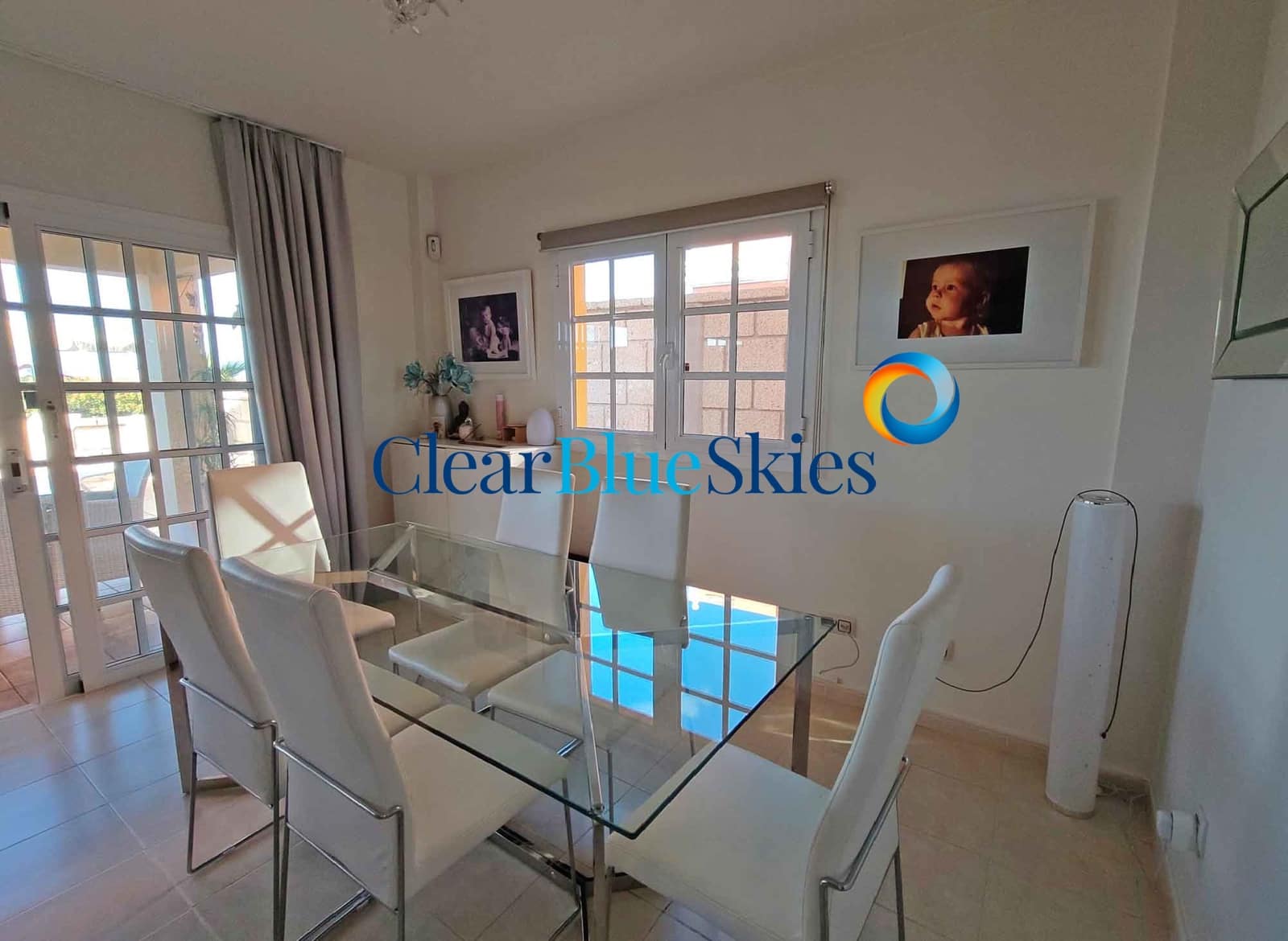 3 sovrum Hus till salu i El Madronal med garage - 899 000 € (Ref: 9525738)