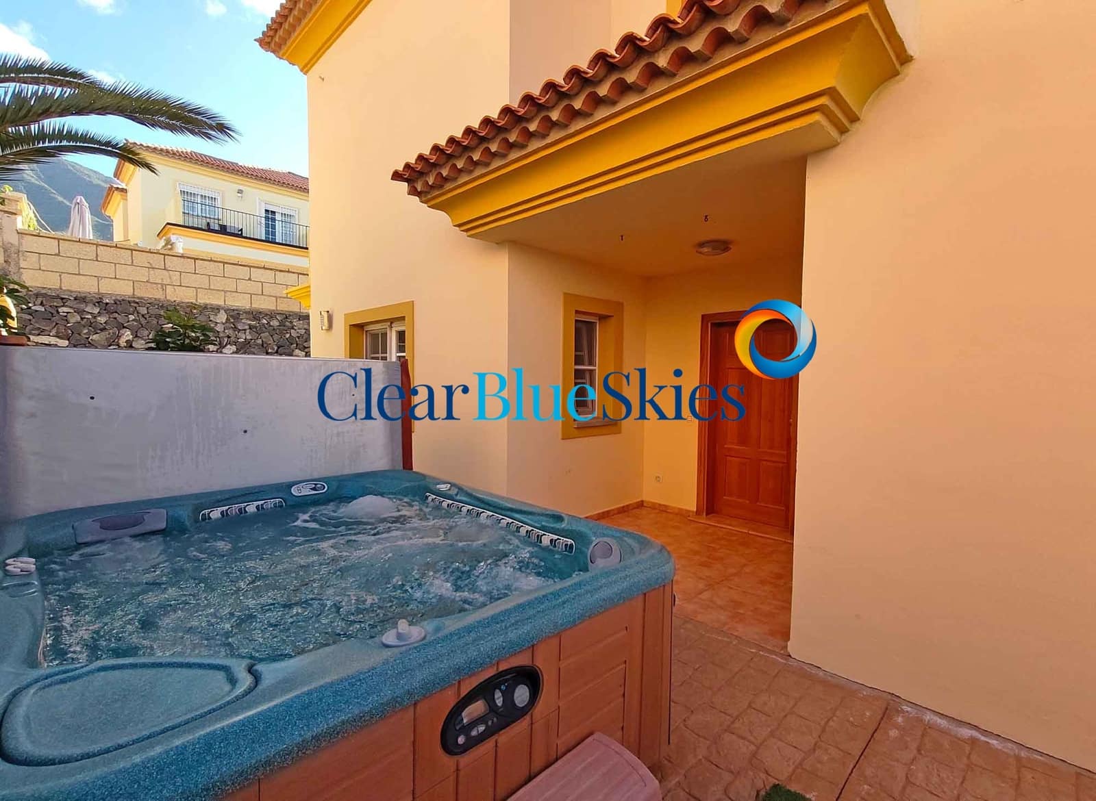 3 sovrum Hus till salu i El Madronal med garage - 899 000 € (Ref: 9525738)