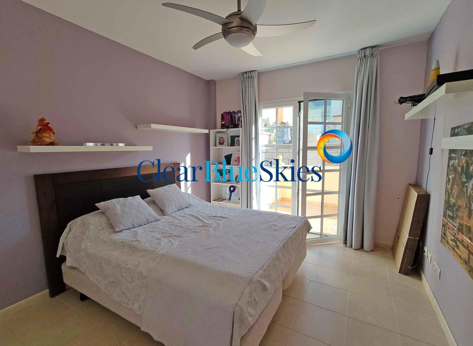 3 sovrum Hus till salu i El Madronal med garage - 899 000 € (Ref: 9525738)