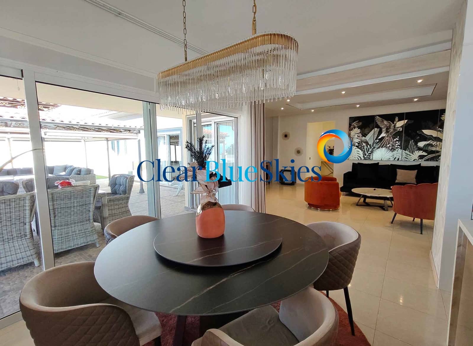 3 bedroom Villa for sale in Torviscas with garage - € 1,140,000 (Ref: 9525860)