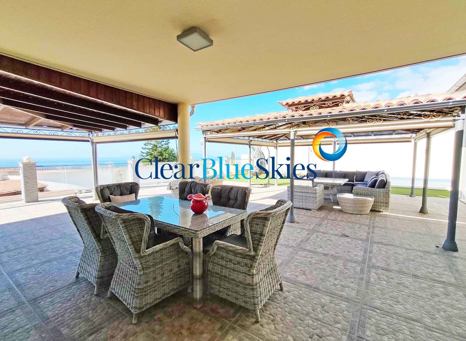 3 bedroom Villa for sale in Torviscas with garage - € 1,140,000 (Ref: 9525860)